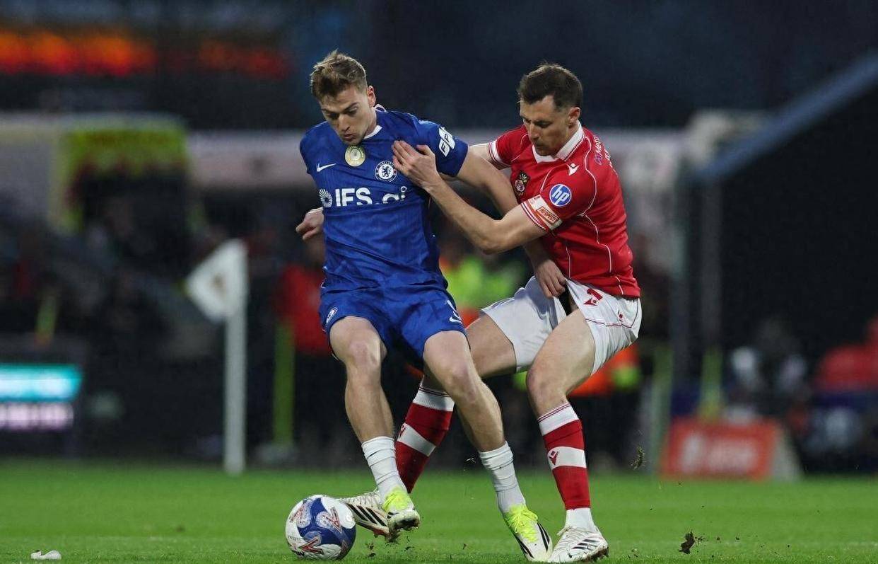 足总杯4-2，加时连入2球，切尔西翻盘低级别球队，闯关8强